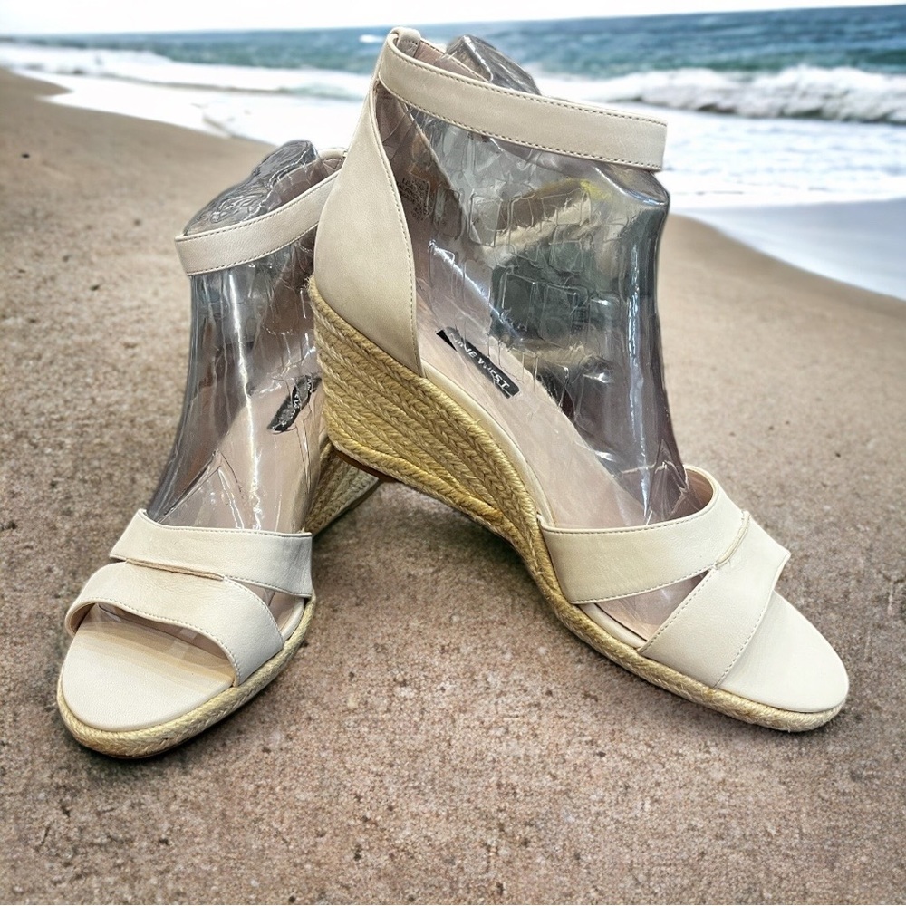 New Nine West Canvas Espadrille 3” Heel- Size 10.5